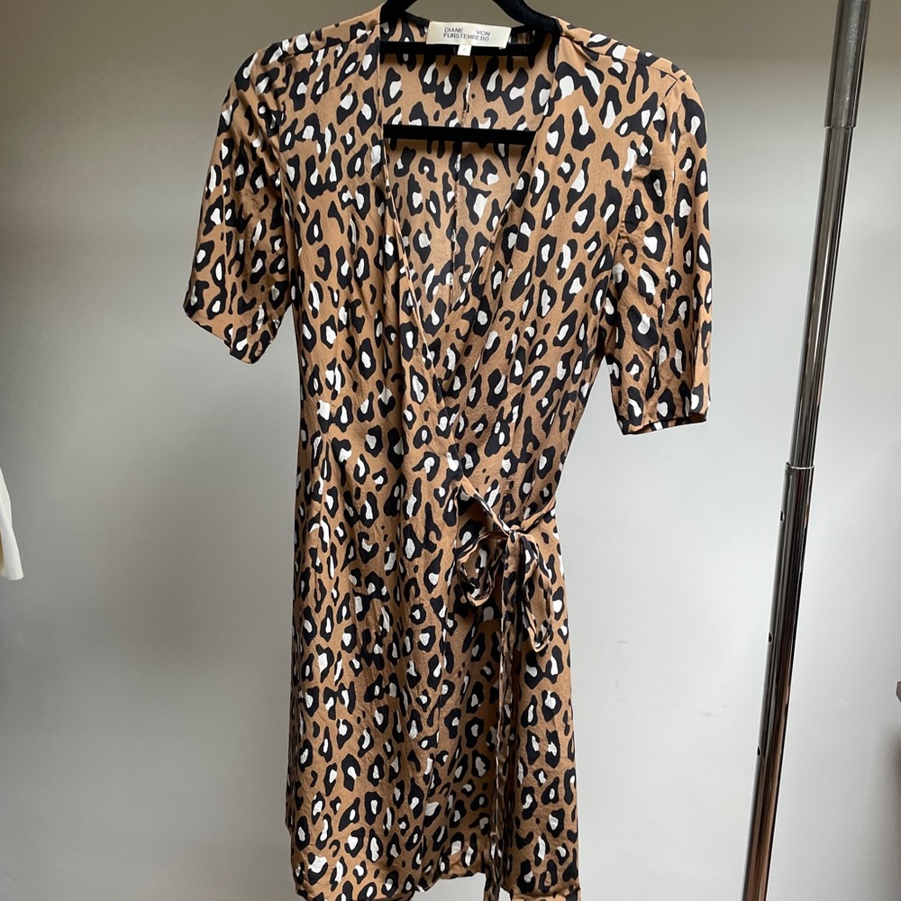 DVF DRESS